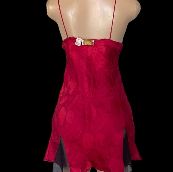 Victoria's Secret sleepwear - Picture 3 of 4